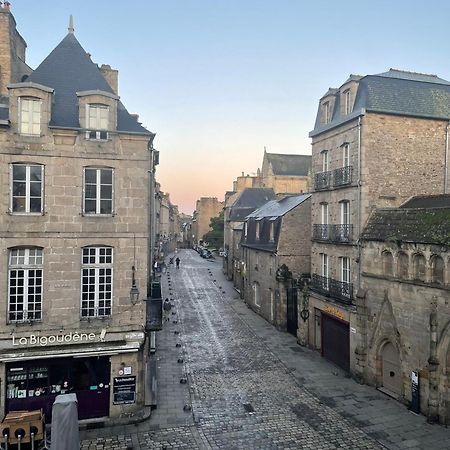 Spacieux Appartement Au Coeur Du Centre Historique De Dinan Kültér fotó