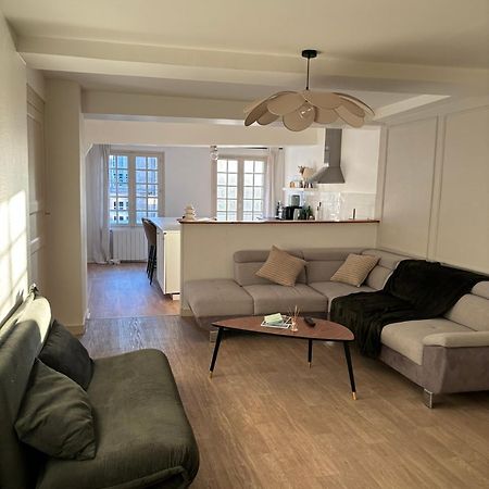 Spacieux Appartement Au Coeur Du Centre Historique De Dinan Kültér fotó