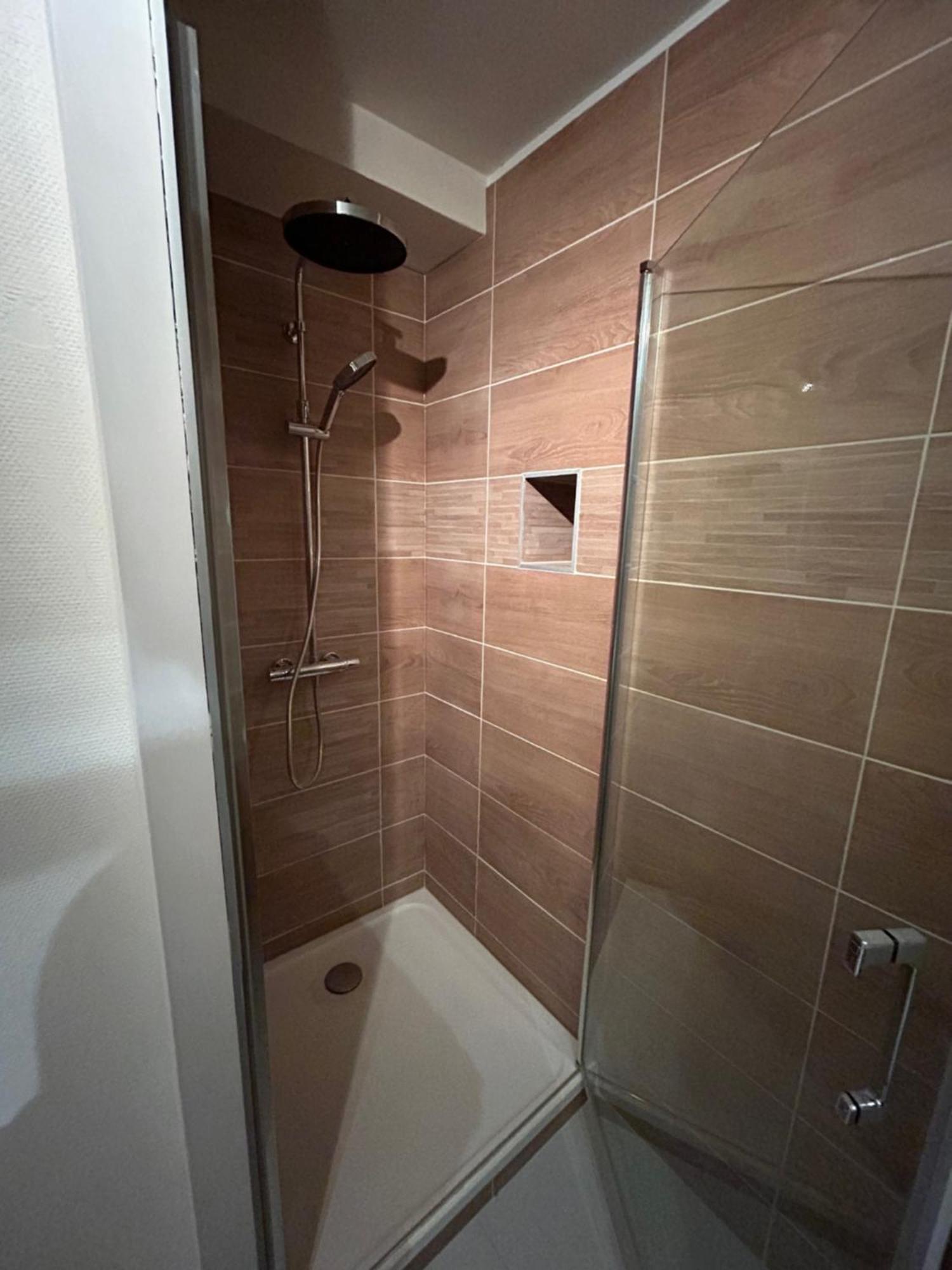 Spacieux Appartement Au Coeur Du Centre Historique De Dinan Kültér fotó