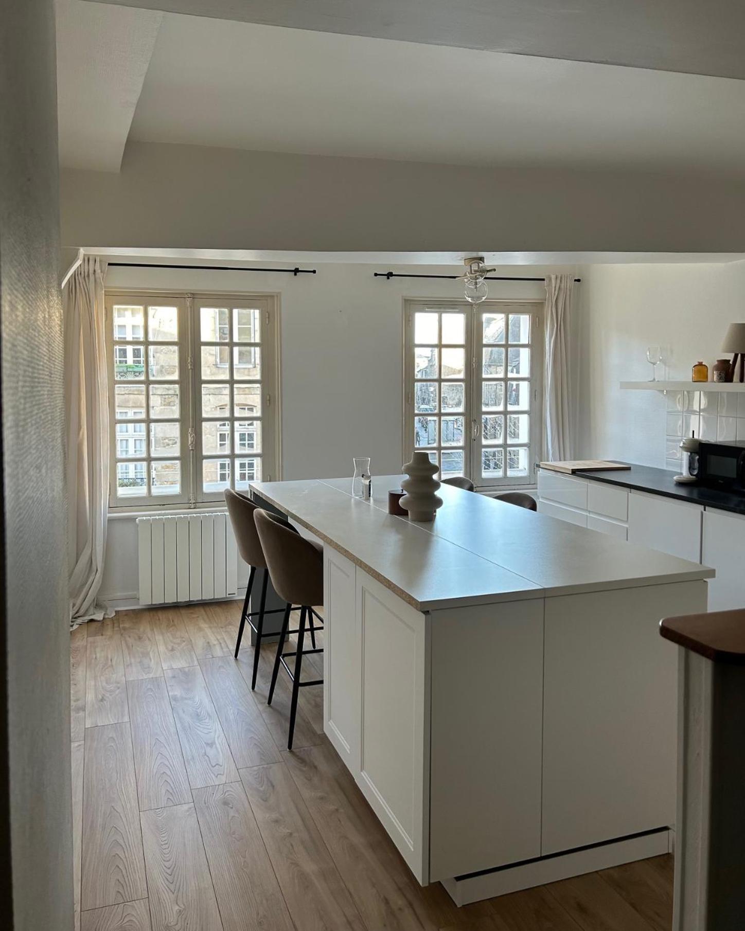 Spacieux Appartement Au Coeur Du Centre Historique De Dinan Kültér fotó