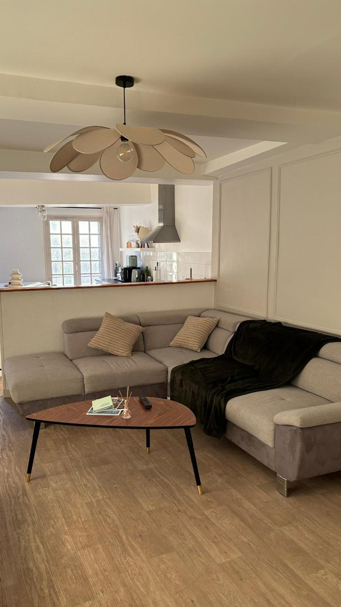 Spacieux Appartement Au Coeur Du Centre Historique De Dinan Kültér fotó